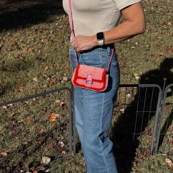FENDI Baguette NM Bag Zucca Shearling Mini Purse Bubblegum Rosso - Picture 11 of 13